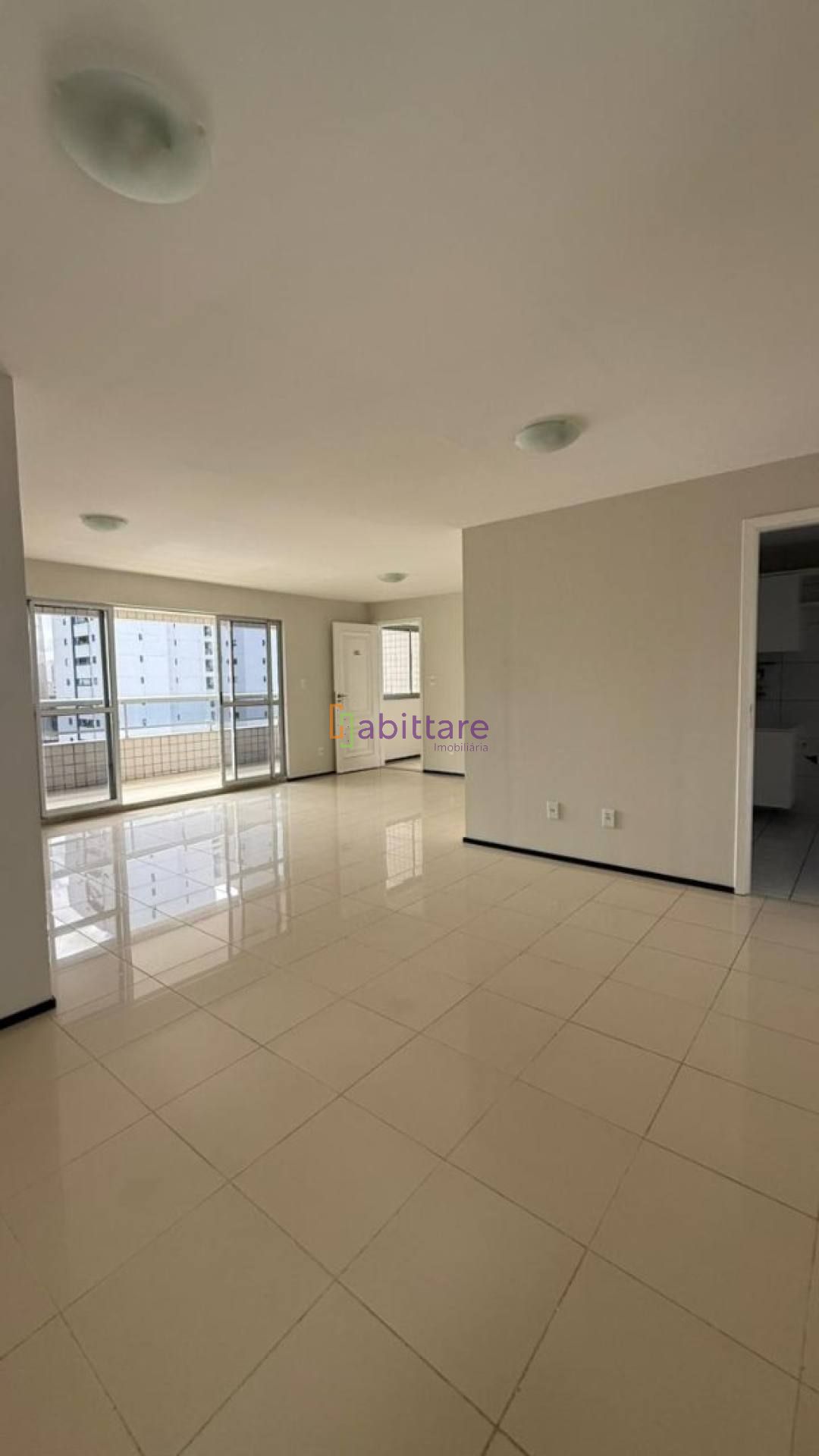Apartamento de 175m² com 4 quartos (3 suítes e 1 semi suíte) no Sebastião Barreto de Brito