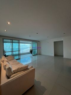 Leony do Vale na  Ponta do Farol - 193m² com 3 suítes vista Mar