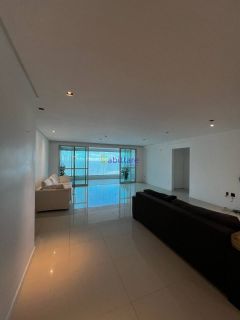 Leony do Vale na  Ponta do Farol - 193m² com 3 suítes vista Mar