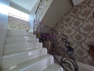 Alugo casa no Condomínio Golden Green de 600m² - 6 suítes - Olho D´agua mobiliada