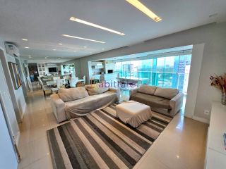 Farol da Ilha - Apartamento de 142m² com 3 suítes na Ponta D'areia