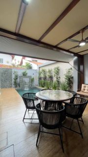 CASA DE ALTO PADRÃO NO CALHAU | GREEN VILLAGE - 200m²