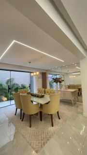 CASA DE ALTO PADRÃO NO CALHAU | GREEN VILLAGE - 200m²