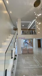 CASA DE ALTO PADRÃO NO CALHAU | GREEN VILLAGE - 200m²