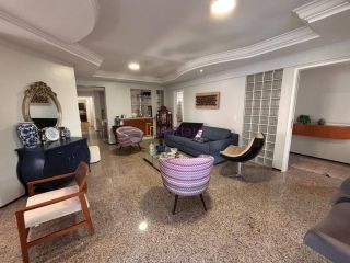 Apartamento de 187m² com 4 suítes no Edifício Amsterdam - Renascença