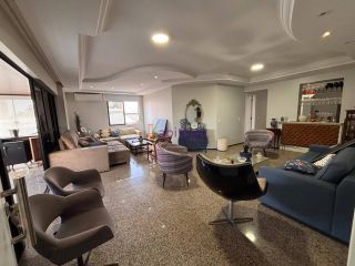 Apartamento de 187m² com 4 suítes no Edifício Amsterdam - Renascença