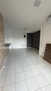 Alugo apartamento de 77m² com 3 quartos (1 suíte) no Jardim de Toscana