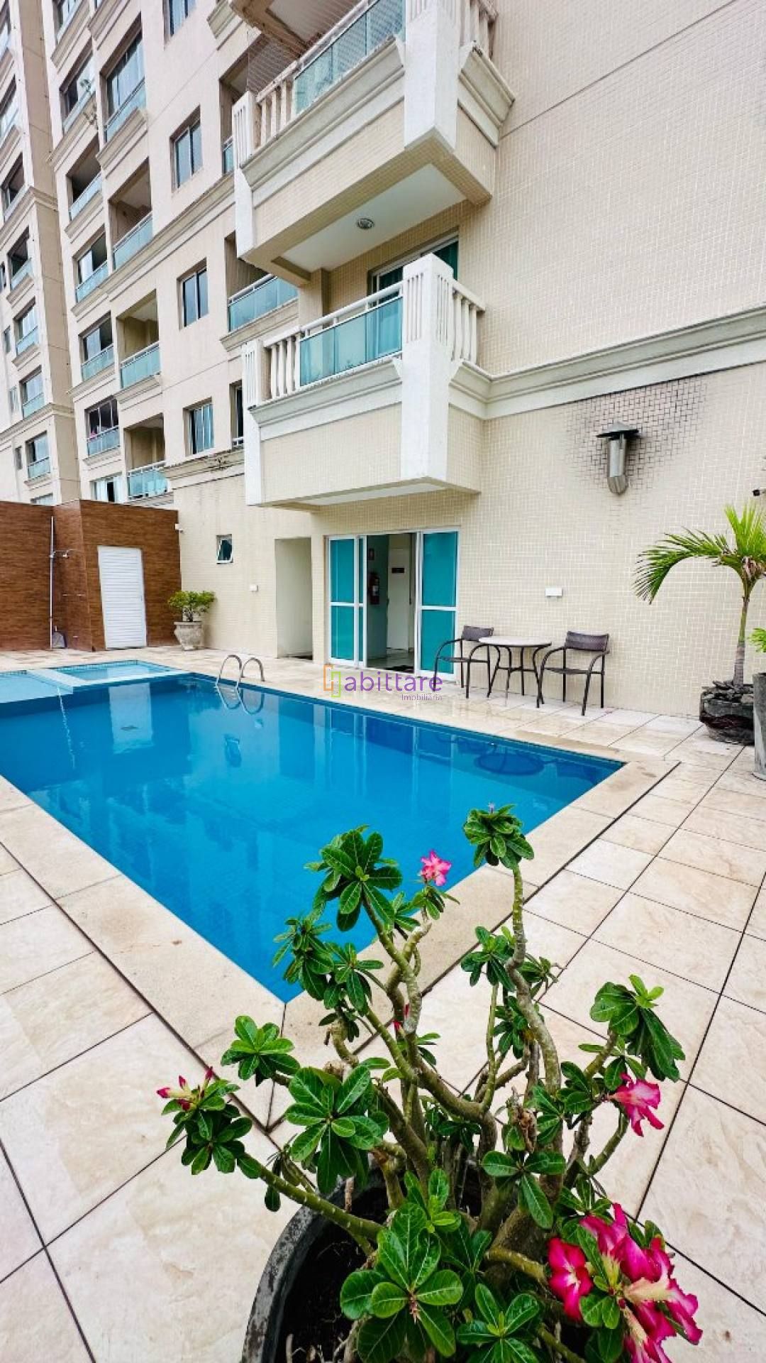 Alugo apartamento de 71m² com 2 quartos (1 suíte) no Reserva Renascença