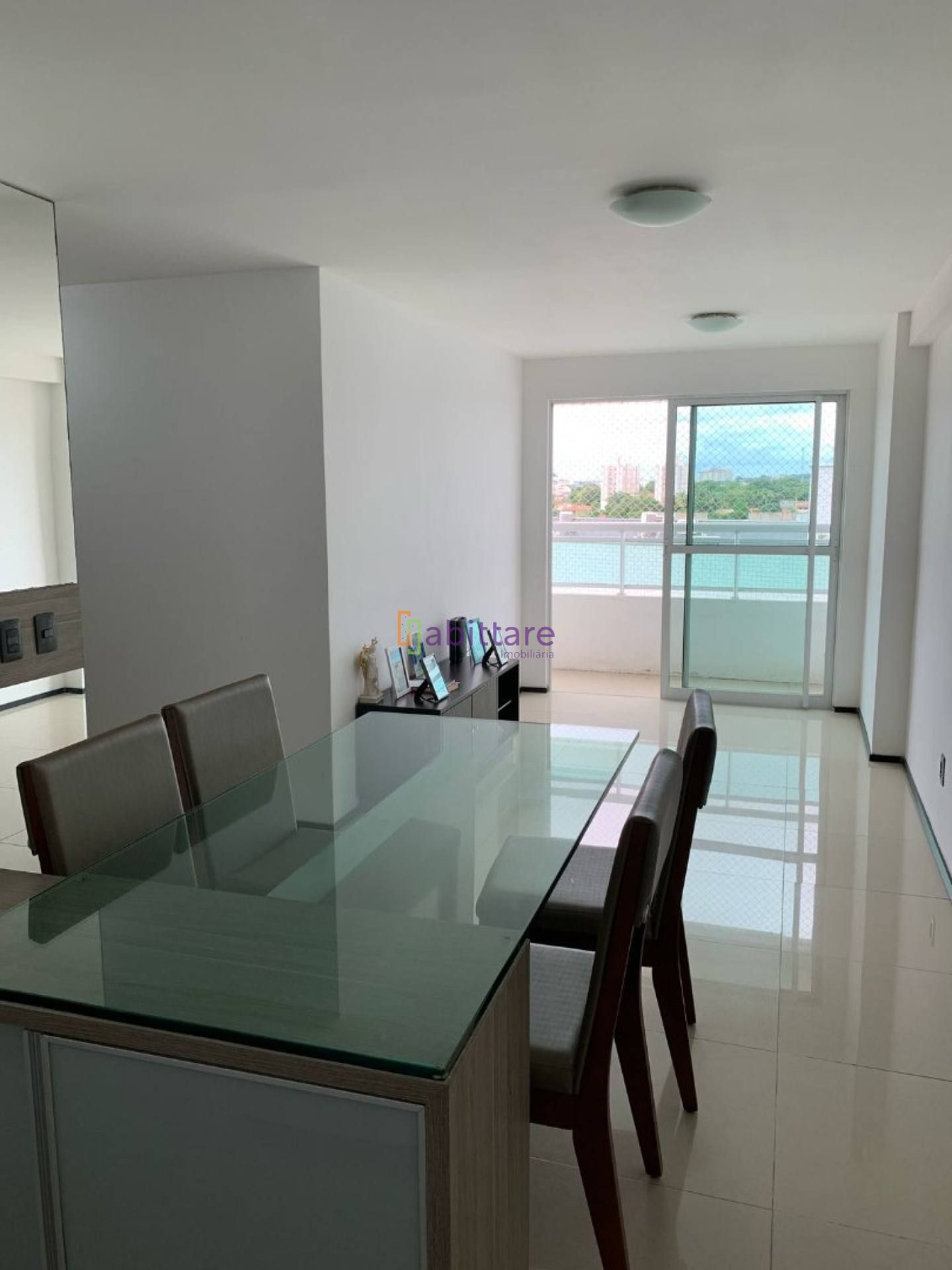 Apartamento de 82m² com 3 quartos (1 suíte) no La Touche Residence