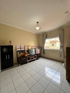 Casa de 200m² com 4 quartos (2 suítes) no Condomínio Málaga - Cohama