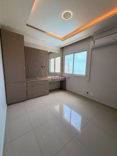 Farol da Ilha - Apartamento de 187m² com 3 suítes + escritório na Ponta D'areia