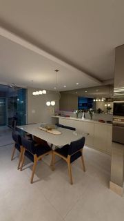 Casa duplex no Mar del Plata de 220m², 3 quartos (2 suites) e closet