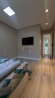 Casa duplex no Mar del Plata de 220m², 3 quartos (2 suites) e closet
