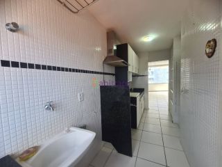 Alugo Apartamento no Ed. San Gabriel -  2 quartos, móveis projetados e ar condicionados , Ponta D’Areia