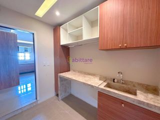 Casa no Ipase de Cima, 300m² e 02 quartos.