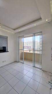Apartamento de 57m² com 2 quartos (1 suíte) no Village das Palmeiras III