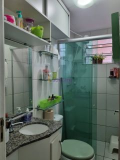 Apartamento no Village das Palmeiras II  2 quartos (1 suíte) na rua do Aririzal