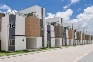 Casa com 4 quartos (3 suítes) no Condomínio Berlin - no Recanto dos Vinhais