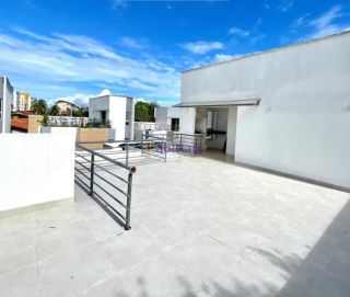 Casa com 4 quartos (3 suítes) no Condomínio Berlin - no Recanto dos Vinhais