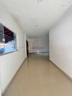 Alugo casa no Condomínio Ferrazzi com 3 quartos (2 suítes), na Rua do Aririzal