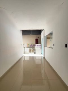 Alugo casa no Condomínio Ferrazzi com 3 quartos (2 suítes), na Rua do Aririzal