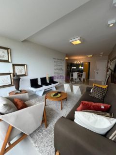 Apartamento MOBILIADO com 3 suítes (1 master com closet) no Cond. Toscana - Ponta do Farol
