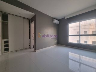 Alugo apto no Île Saint Louis de 305m², com móveis projetados em todos os ambientes - na Península da Ponta D'areia