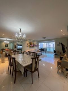 Apartamento de 163m² com 4 suítes no Monte Olimpo