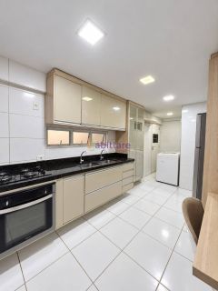 Apartamento Mobiliado na Peninsula, Cond. Monte Olimpo -  133m² com 4 suítes