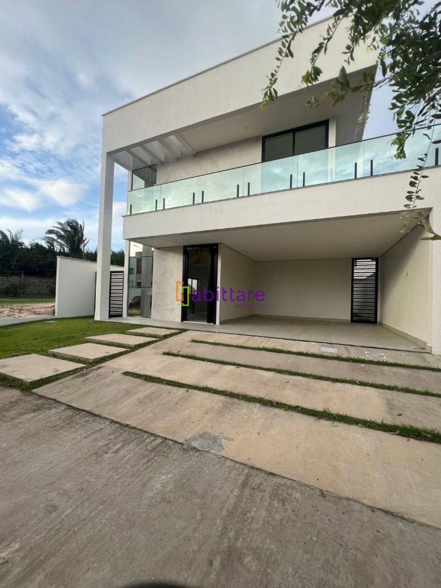 Condomínio Damha - Casa de 281m² com 04 suítes + espaço gourmet.