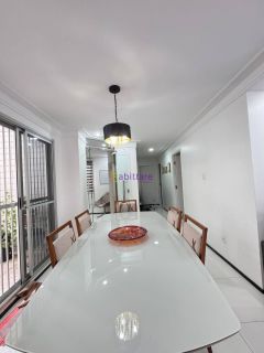 Amplo apartamento de 173m² com 3 suítes + escritório na Ponta D'areia