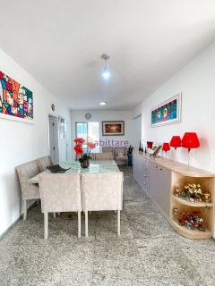 Apartamento de 130m² no Edifício Zurich com 3 quartos (1 suíte e 2 semi suítes)