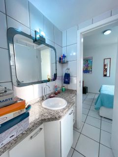 Apartamento de 130m² no Edifício Zurich com 3 quartos (1 suíte e 2 semi suítes)