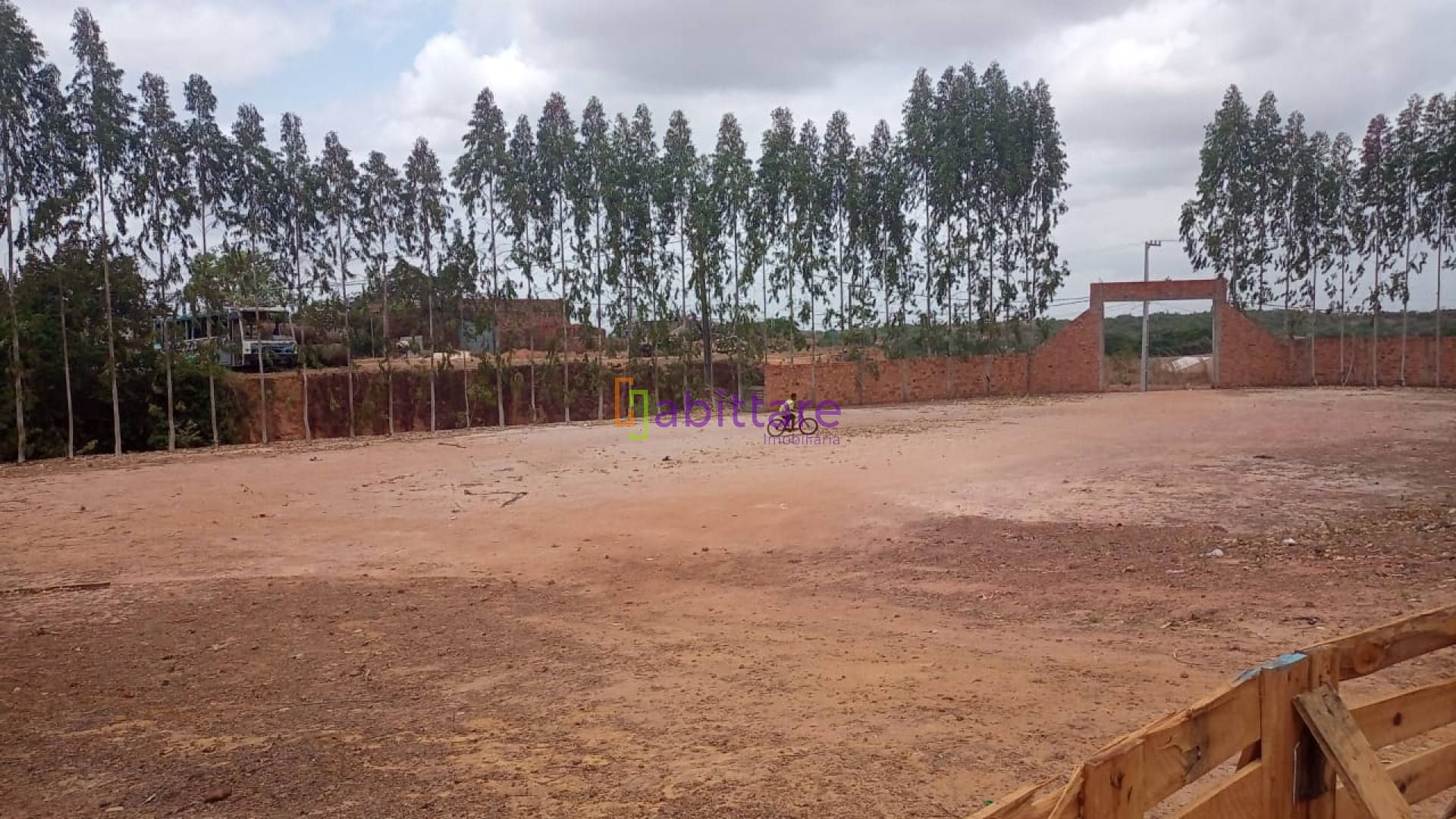 Terreno na BR135 de 18.942,29m², no bairro Matinha do Rio Grande.