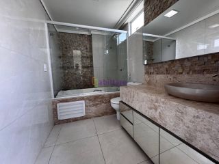 Monte Olimpo de 163m² na Península da Ponta D'areia com 04 suítes