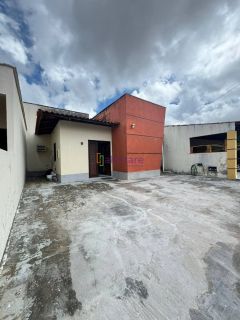 Casa com 3 quartos (2 suítes) no Condomínio Zeus - Turu