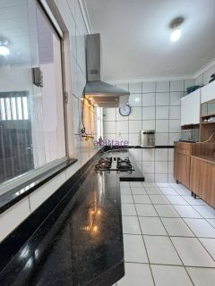 Casa com 3 quartos (2 suítes) no Condomínio Zeus - Turu
