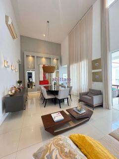 Casa de Condomínio Interlagos com 03 suítes, área de lazer privativa, na Av Mário Andreazza