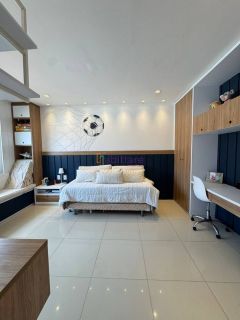 Casa de Condomínio Interlagos com 03 suítes, área de lazer privativa, na Av Mário Andreazza