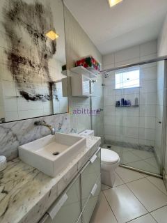 Casa de Condomínio Interlagos com 03 suítes, área de lazer privativa, na Av Mário Andreazza