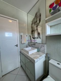 Casa de Condomínio Interlagos com 03 suítes, área de lazer privativa, na Av Mário Andreazza