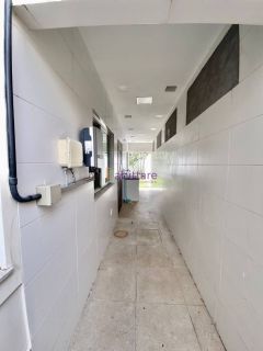 Alugo casa no Cond. Andorra - 4 quartos (3 suítes) com excelente quintal