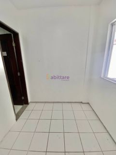 Alugo casa no Cond. Andorra - 4 quartos (3 suítes) com excelente quintal