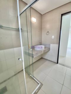 Alugo casa no Cond. Andorra - 4 quartos (3 suítes) com excelente quintal