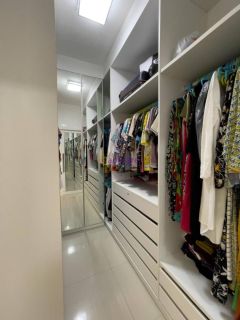 Apartamento de 178m² no Edifício Zefirus com 3 suítes + DCE