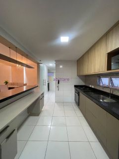 Condomínio Monte Olimpo - Apartamento MOBILIADO de 163m² com 4 suítes + DCE na Península da Ponta D'areia