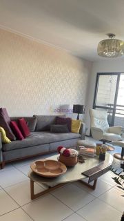 Apartamento no Ed. Oceanic com 117m²  Península da Ponta D'areia
