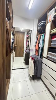 Apartamento no Ed. Oceanic com 117m²  Península da Ponta D'areia