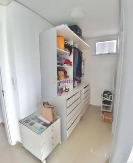 Casa com 3 quartos (1 suíte) no Condomínio Marília 2 - Araçagy