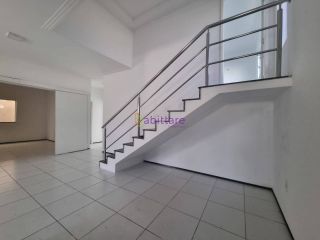 Casa no Araçagy de 168m² - 3 quartos (2 suítes) + piscina e churrasqueira